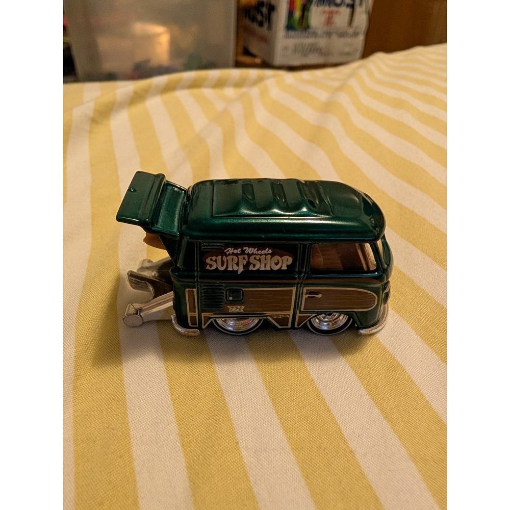 Hot Wheels 2015 Super Treasure Hunt Kool Kombi Green STH Volkswagen Loose